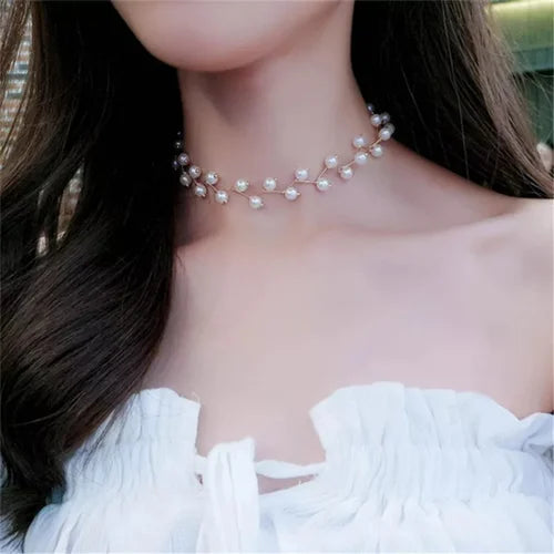 Beautiful pearl choker