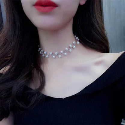 Beautiful pearl choker